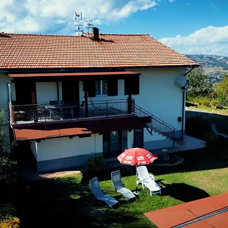 公寓 Nest Con Vista Giardino